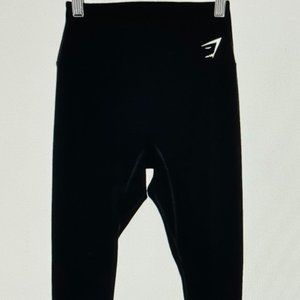 GYMSHARK  Black Training Cropped Leggings New with Tags